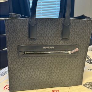 Michael Kors black logo tote and matching wallet
